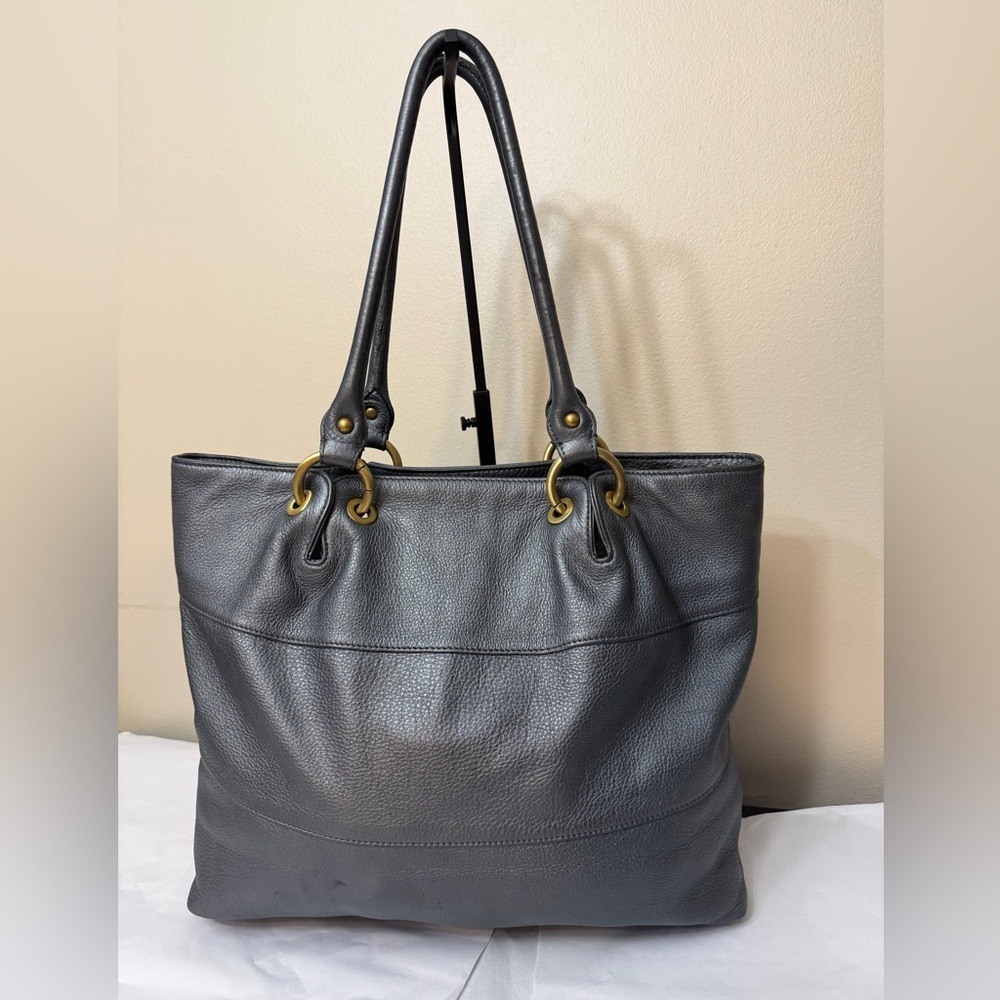 Elena Solano soft leather medium tote bag in gray metallic